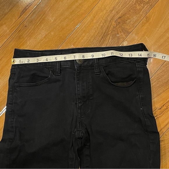 American eagle next level stretch black jeans, size 6 long - Picture 8 of 14
